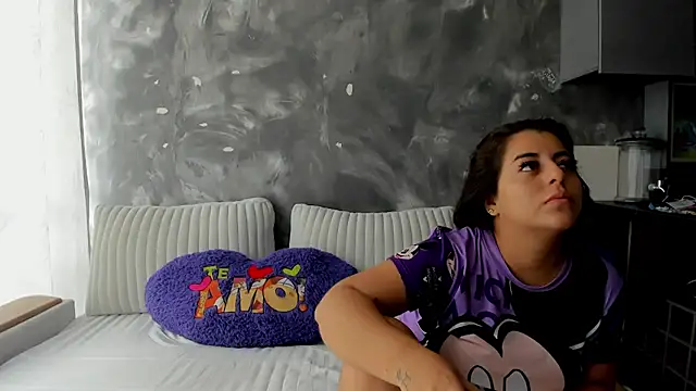 EvelynBun online show from 02/24/26, 01:53