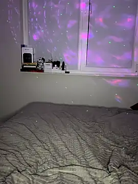 Amelia Peach online show from 11/15/25, 05:31