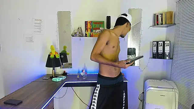 xxKamadevaxx online show from 11/09/25, 12:47