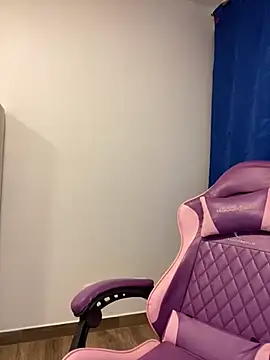 April Becker online show from 10/05/25, 03:05