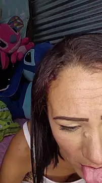 Lhia  online show from 11/09/25, 04:05