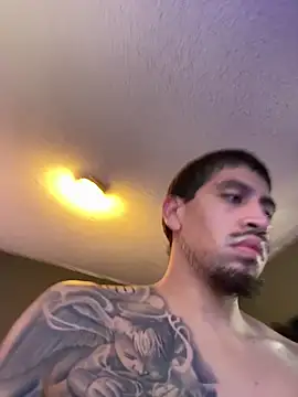 Snapshot of busnfatnutsLildee chatting on 11/20/25, 05:23 busnfatnutsLildee online show from 11/20/25, 05:23