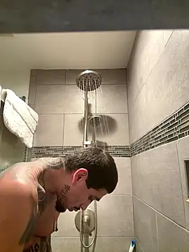 Snapshot of busnfatnutsLildee chatting on 01/13/26, 05:18 busnfatnutsLildee online show from 01/13/26, 05:18