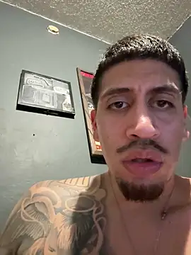 Snapshot of busnfatnutsLildee chatting on 02/09/26, 02:48 busnfatnutsLildee online show from 02/09/26, 02:48