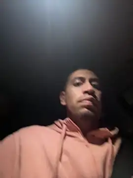 Snapshot of busnfatnutsLildee chatting on 02/15/26, 05:59 busnfatnutsLildee online show from 02/15/26, 05:59