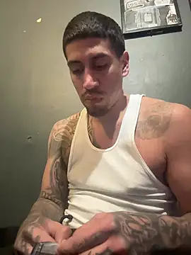 Snapshot of busnfatnutsLildee chatting on 02/21/26, 05:19 busnfatnutsLildee online show from 02/21/26, 05:19