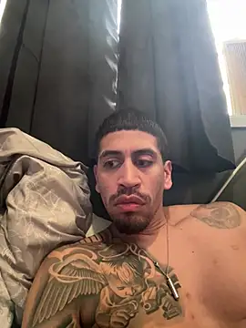 Snapshot of busnfatnutsLildee chatting on 02/24/26, 09:24 busnfatnutsLildee online show from 02/24/26, 09:24