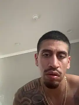 Snapshot of busnfatnutsLildee chatting on 03/10/26, 06:46 busnfatnutsLildee online show from 03/10/26, 06:46