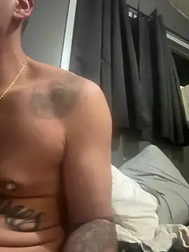 Snapshot of busnfatnutsLildee chatting on 03/13/26, 09:05 busnfatnutsLildee online show from 03/13/26, 09:05