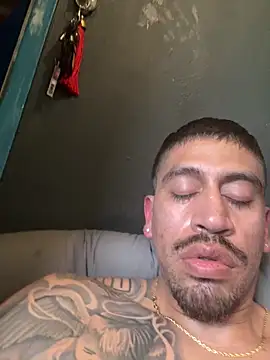busnfatnutsLildee online show from 04/06/26, 07:37