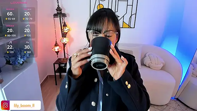 Lyliboomm online show from 04/27/26, 11:47