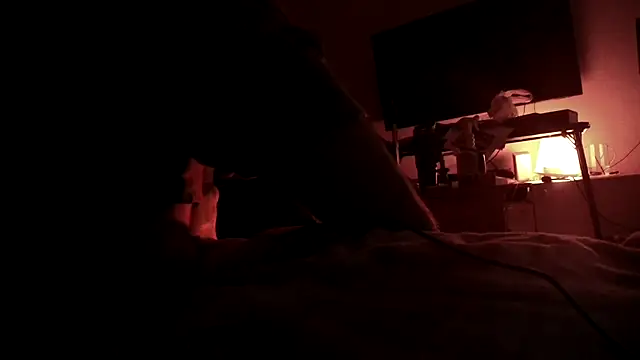 Snapshot of jasoncali305 chatting on 09/23/25, 07:44 jasoncali305 online show from 09/23/25, 07:44