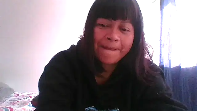 adri89-g online show from 01/06/26, 01:37