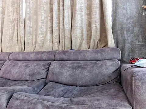 Alexis21821 online show from 04/13/26, 07:36