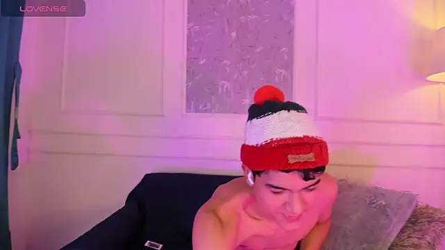 SandroVeyra online show from 12/05/25, 03:59