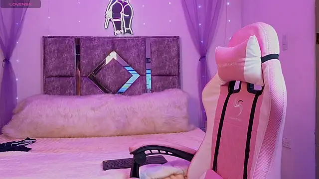 danilu and eva21 online show from 10/02/25, 09:11