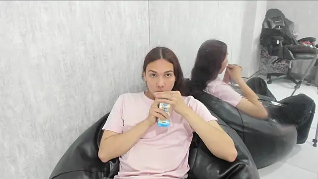 Almaazz online show from 11/20/25, 07:57