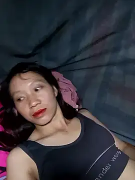 bonnie-00 online show from 10/01/25, 03:40