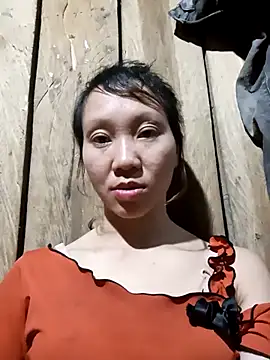 bonnie-00 online show from 10/26/25, 12:11