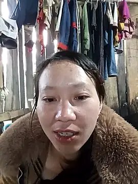 bonnie-00 online show from 11/15/25, 11:43