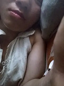 bonnie-00 online show from 04/07/26, 02:28