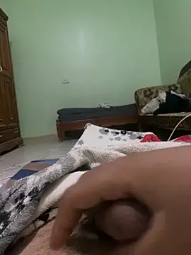 Snapshot of ali__ali210 chatting on 10/03/25, 01:30 ali ali210 online show from 10/03/25, 01:30