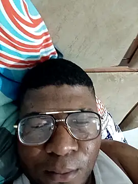 Snapshot of Elsuave28 chatting on 02/24/26, 10:08 Elsuave28 online show from 02/24/26, 10:08