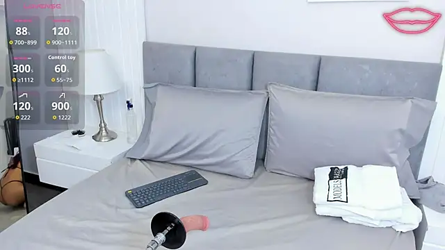 Snapshot of cherry_skinny_ chatting on 10/04/25, 03:59 cherry skinny online show from 10/04/25, 03:59