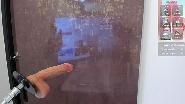 Snapshot of cherry_skinny_ chatting on 10/26/25, 03:45 cherry skinny online show from 10/26/25, 03:45