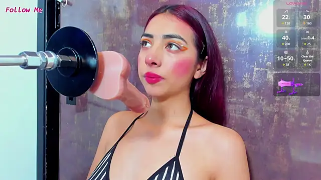 Snapshot of cherry_skinny_ chatting on 11/08/25, 03:50 cherry skinny online show from 11/08/25, 03:50