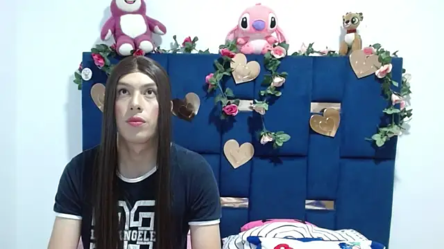 PinkLuna LolaBloom online show from 02/14/26, 02:52