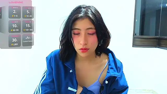 Sullyoonn online show from 04/22/26, 03:53