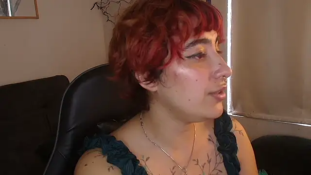 Miacatsito3 online show from 02/10/26, 09:08