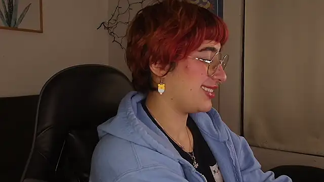 Miacatsito3 online show from 02/12/26, 01:11