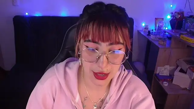 Miacatsito3 online show from 03/13/26, 01:12