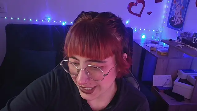 Miacatsito3 online show from 04/23/26, 04:57