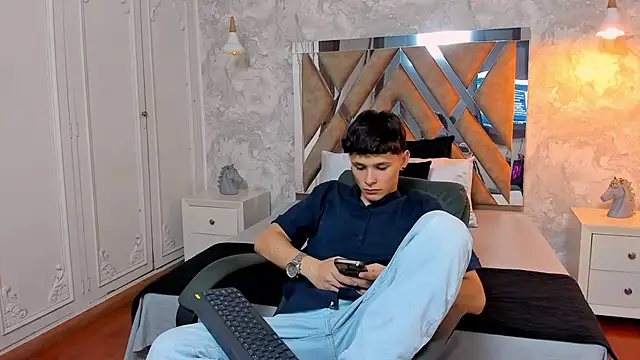 kraven lust online show from 10/28/25, 03:10