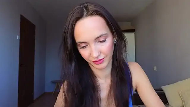 Lillian-Clark online show from 01/16/26, 09:35