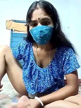 Snapshot of Yash81 chatting on 10/19/25, 06:14 Yash81 online show from 10/19/25, 06:14
