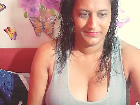 Snapshot of Indiansexyboobs18 chatting on 09/23/25, 08:50 Indiansexyboobs18 online show from 09/23/25, 08:50