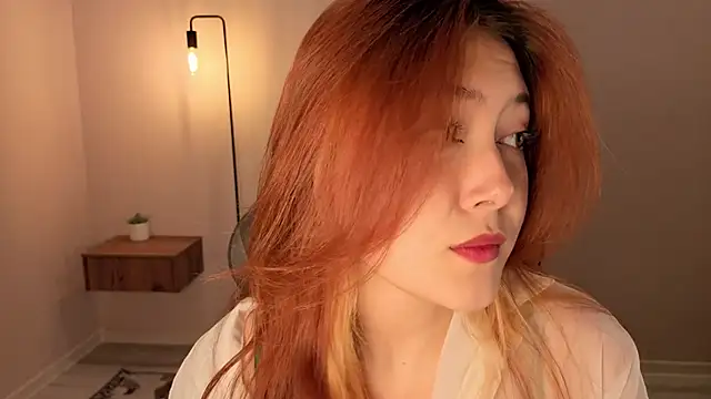 Frences Eyes online show from 11/28/25, 01:58