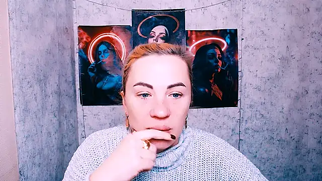 Snapshot of EmmaCat_ chatting on 11/04/25, 06:56 EmmaCat online show from 11/04/25, 06:56