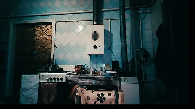 Snapshot of EmmaCat_ chatting on 11/28/25, 06:49 EmmaCat online show from 11/28/25, 06:49