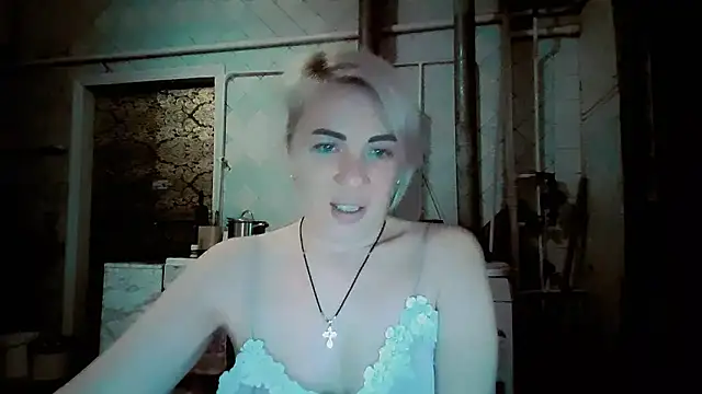 EmmaCat  online show from 02/15/26, 10:47