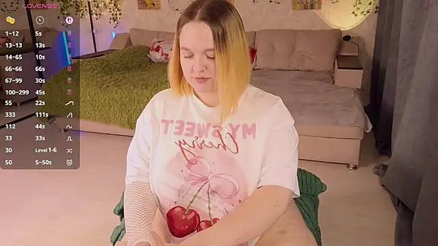 Aki nohana online show from 10/10/25, 11:42