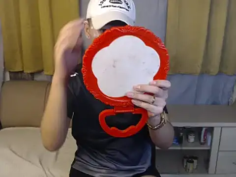 Snapshot of mr_chandy chatting on 10/03/25, 10:12 mr chandy online show from 10/03/25, 10:12