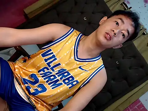 Snapshot of mr_chandy chatting on 02/16/26, 10:17 mr chandy online show from 02/16/26, 10:17