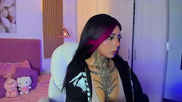 KoraRousee online show from 09/20/25, 01:01