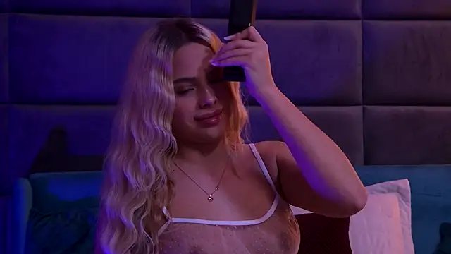 YssabelFox online show from 11/07/25, 03:56