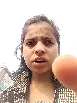 Saloni-Gupta online show from 12/21/25, 08:10